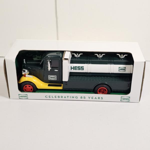 2018 Hess 85th Anniversary Collector's Edition Truck, a Limited Edition Release!!!