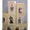Image 4 : The International Santa Claus Collection - 9 Figurines