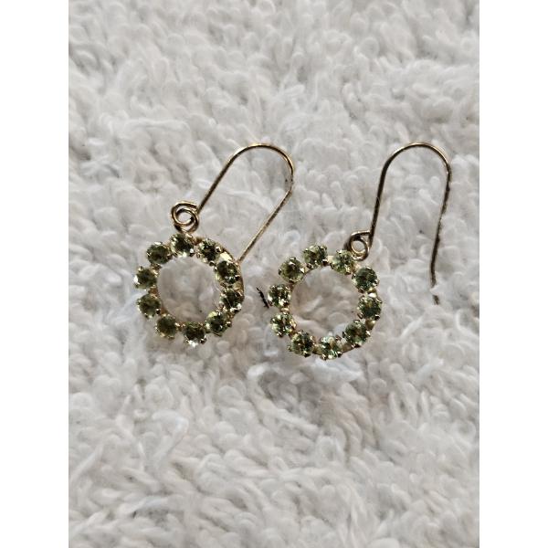 10k Yellow Gold Peridot Open Circle Dangle Earrings and 10k Gold Huggie-Style Hoop Earring .8g total