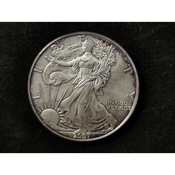 1 Oz Fine Silver 2007 American Eagle Round With Light Toning Along Rim!