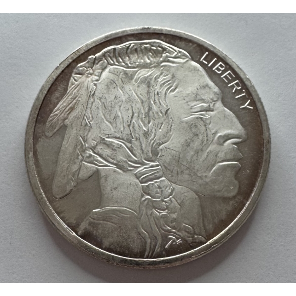 United States 1 oz .999 Fine Silver Buffalo Round- Beautiful Condition!