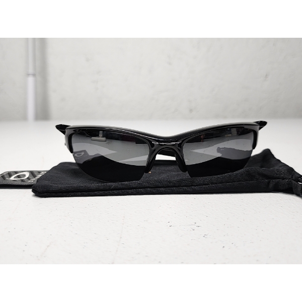 Oakley Flak Jacket 2.0 Sunglasses Black Frame Gray Lenses - With Microfiber Bag