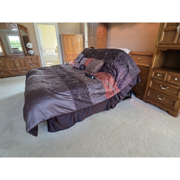 *Pick Up At Mantua Home-No Shipping Available* Excellent Condition Like New! King Size Majestic Ligh
