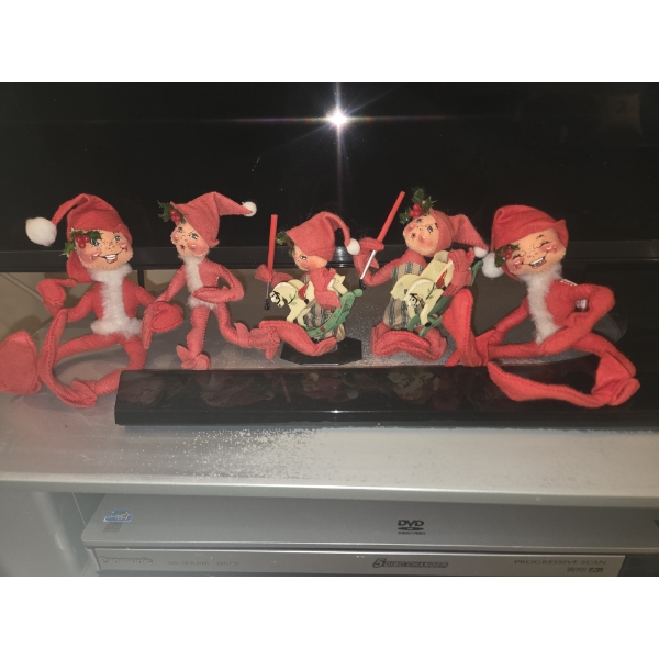 Ten Vintage Famous Annalee Collectors Felt Elves