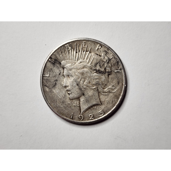 UNITED STATES 1925 SILVER PEACE DOLLAR! Minted at the Philadelphia Mint with 90% Silver