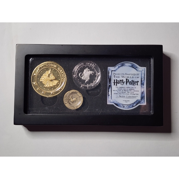 INCREDIBLE NOBLE COLLECTION Harry Potter Three Piece Replica Coins With Certificate & Display Case
