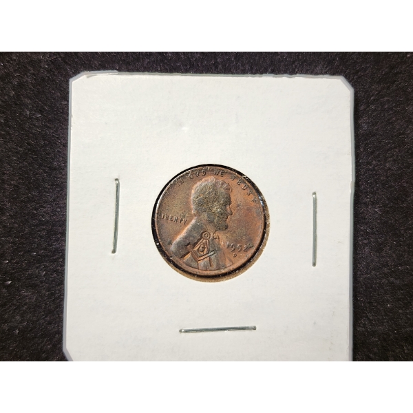 Rare 1952-D Wheat Penny Featuring Free Mason Stamp 