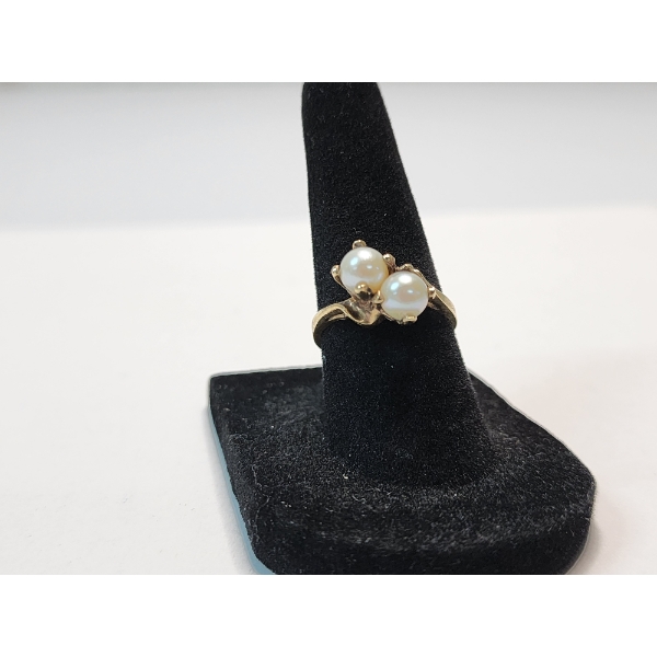 10K Yellow Gold 2-Pearl Ring - Size 6.5 - TW: 3.3g