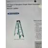 Image 5 : Tough Heavy Duty Green & Black Like New Werner 6' Fiberglass Type 2 Step Ladder 225LBS Load Capacity
