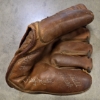 Image 2 : Vintage Leather Wilson Ball Glove