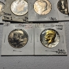 Image 10 : Lot of 30 Assorted Kennedy Half Dollars, Various Types, Gold Plated - Face Value: $15.00