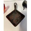 Image 3 : Small Cast Iron Skillet & 2 Glass Slippers - Perrera Stiletto 