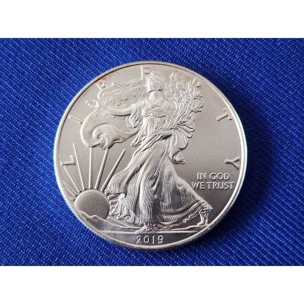 2019 Silver American Eagle $1 Coin - 1 oz .999 Fine Silver