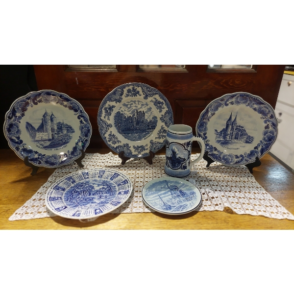 6 Pc Antique Flo Blue - Delft, Johnson Bros, Norelco, Meakin Porcelain - Fantastic Group Offering