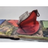 Image 5 : Very Nice Stephen King Collectible Pop Up Story Book "The Girl Who Loved Tom Gordon"