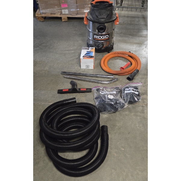Like New Ridged 10 Gallon Wet/Dry Shop Vac, All Attachments, New Filter,& Extra Long Hose 