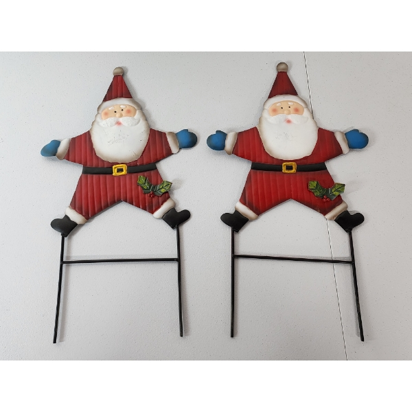 2 Outdoor Metal Christmas/Holiday Santa Stakes - Approx. 19in Tall