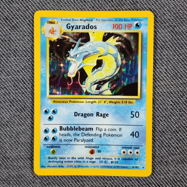 Gyarados 6/102 Holo Rare Vintage Base Set Pokemon Trading Card in Near Mint Condition!