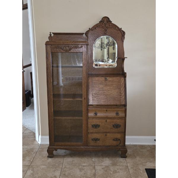 *Pick Up At Mantua Home-No Shipping Available* Lovely Vintage Oak Secretaries Desk 13Dx41Wx6ftH Feat
