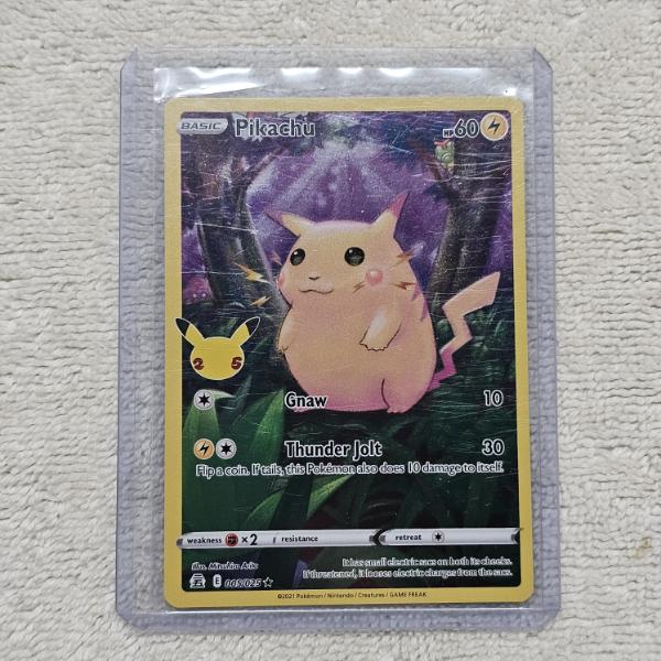 Pikachu 005/025 Rare Holo Pokémon Trading Card