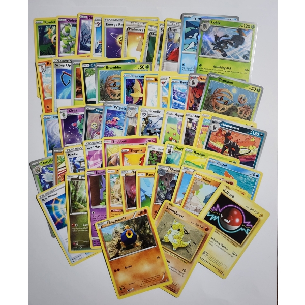 Over 50 Assorted Pokemon Trading Cards Holo, Reverse Holo's & Rares ~ MANY VINTAGE!