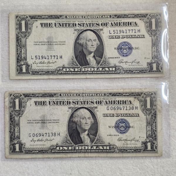 Two United States One Dollar Silver Certificates, Series 1935 E FV: $2.00