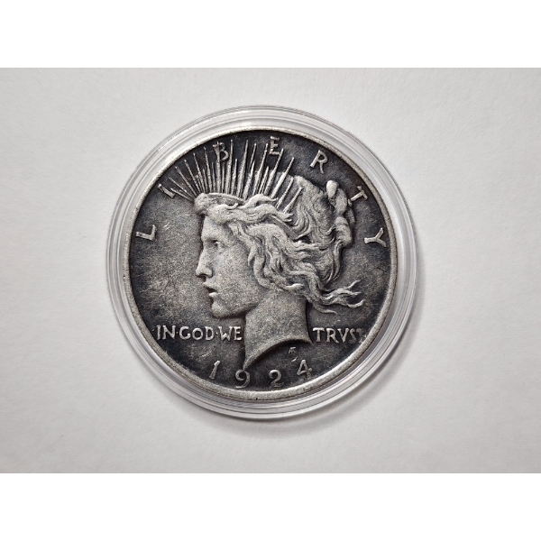 UNITED STATES 1924 SILVER PEACE DOLLAR ~ NICE BLACK TONED COLOR ~ Philadelphia Mint Coin!
