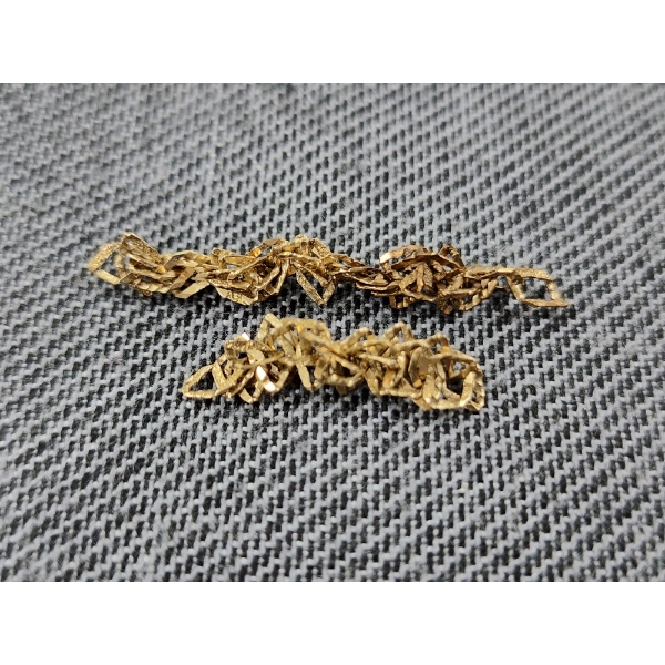 14K Gold Chain Necklace Scrap Pieces Weighing 1.2 Grams