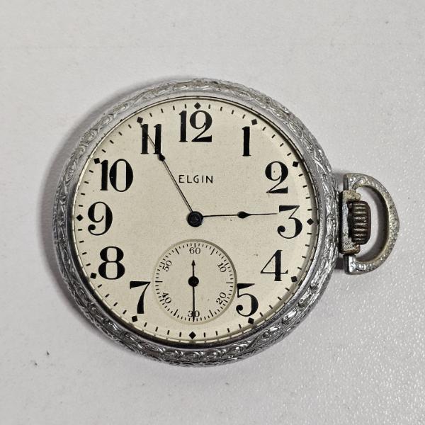 Vintage Elgin Pocket Watch With Illinois Spartan Base Metal Case - 62.2g