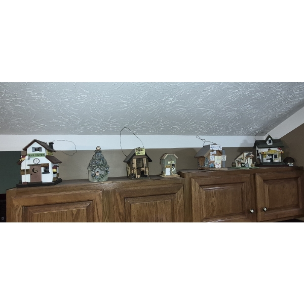 Louisville Home Pickup - Fantastic Collection - Wood Custom Bird Houses - 7 Pcs Included - See Pics
