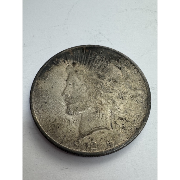 1925 United States 90% Silver Peace Dollar - Incredible Condition