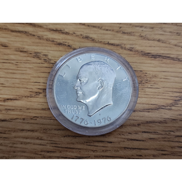 1976-S Eisenhower Bicentennial 40% Silver Dollar - Excellent Condition in Capsule