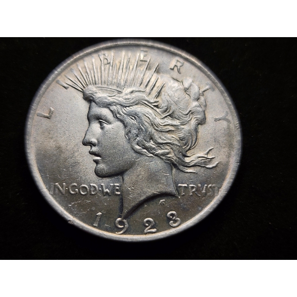 1923 Silver Peace Dollar 
