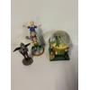 Image 1 : Wizard of Oz Snow Glob - Munchkins - Flying Monkey -- Turner Entertainment Co. 