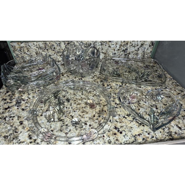 PICKUP IN NORTHFIELD - 5 Pc Group Of Elegant Glass Platters & Serving Dishes / Bowls - See Pics 