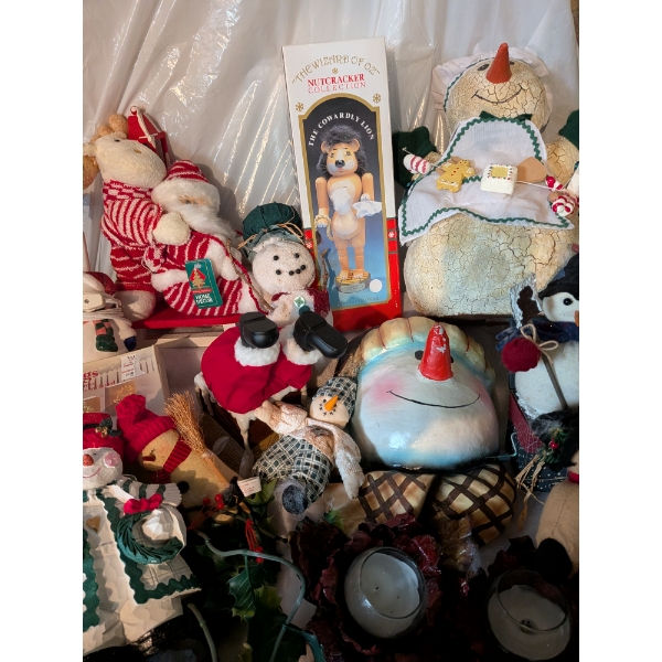Great Christmas Group! Huge Snowman Group Including Lights, Animated Characters, Stocking Holders, N
