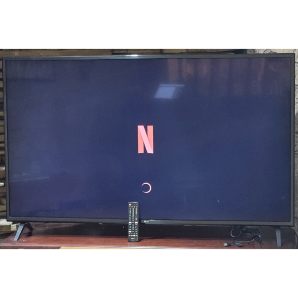 55" LG Smart TV  - Works
