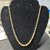 Image 1 : Pearl Necklace with 10k Gold Clasp - 13.9g TW