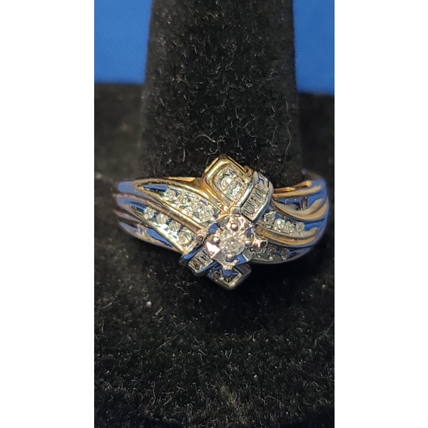 Women's 10K Yellow/White Gold Ring With Genuine Diamonds 1/3 Carat - Size 9 - Weight: 5.2g