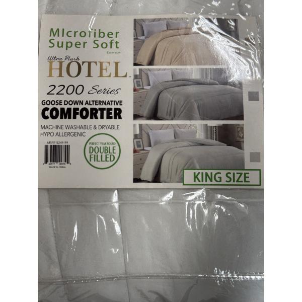 King Size White Microfiber Ultra Plush Hotel Goose Down Alternative Comforter - Brand New 