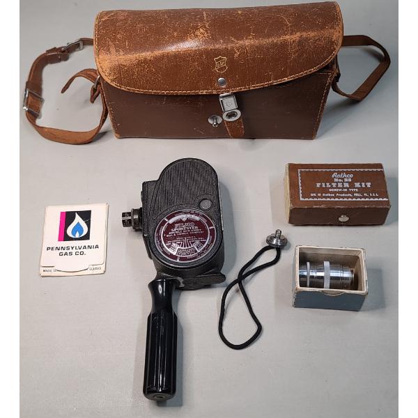 Vintage Bell & Howell Filmo Sportster Double Run Eight 8mm Movie Camera W/ Case & Other Accessories