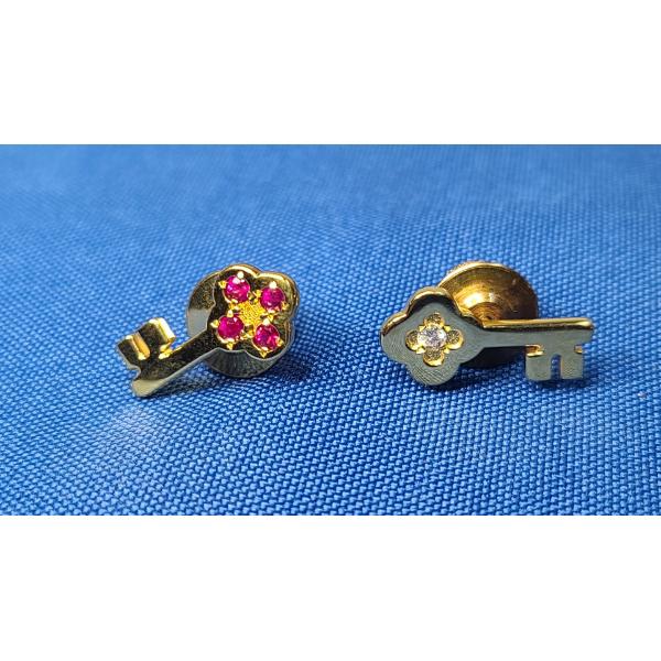 (2) 10K Gold Key Bank Pins One With Diamond & One With Ruby - Weight: 3.0g
