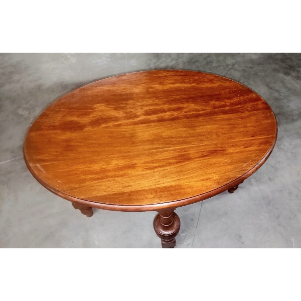 Small Oval Maple Side Table w Removable Glass Tray Top 25"x18"x19"