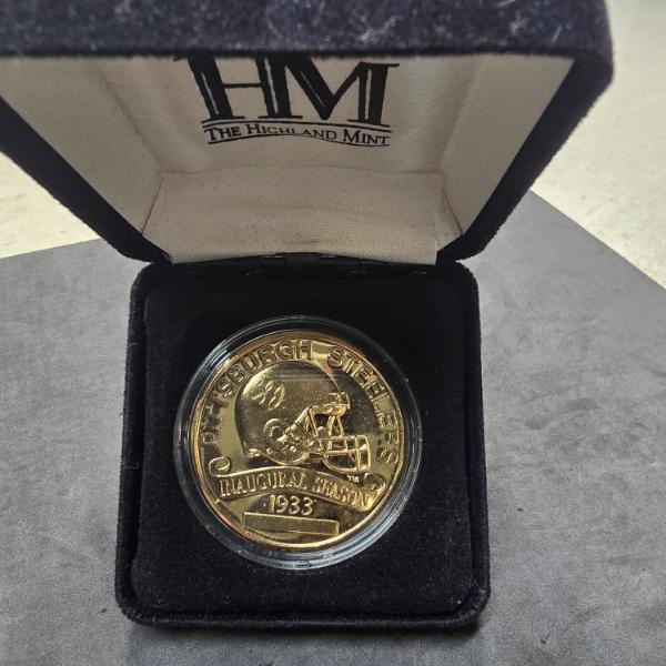 2009 NFL 24kt Gold Overlay Medallion - Pittsburgh Steelers Inaugural Season 1933 Game Coin