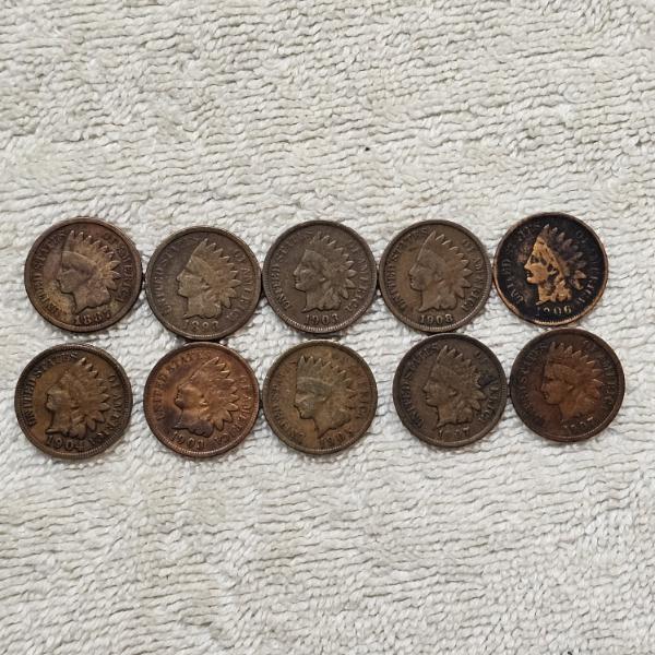 LOT OF 10 UNITED STATES Indian Head Pennies Excellent Condition Various Dates