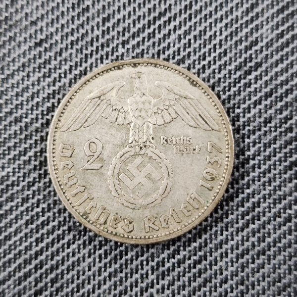 1937 German 2 Reichsmark ~ 62.5% Silver ~ ASW: 0.1607 Oz ~ WAR TIME SILVER COIN!