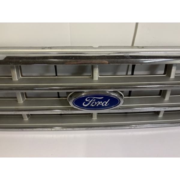 Ford Vehicle Grille Measuring 42 inches ~ *LOCAL PICKUP ONLY, NO SHIPPING AVAILABLE*
