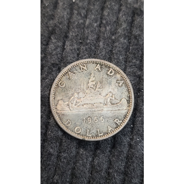 1966 Canada Queen Elizabeth II Voyagers 80% Silver Dollar Coin