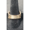Image 4 : Women's 14K Gold Art Deco Ring With Diamonds - Size 9 - Weight: 9.1g