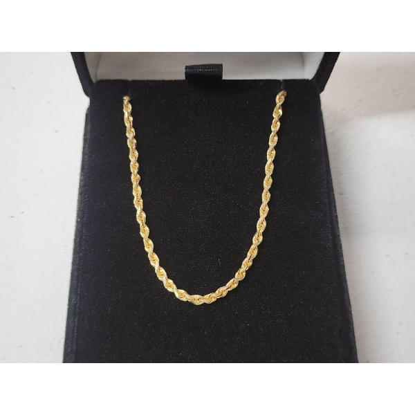 10K Yellow Gold Twist Chain 18" Necklace TW: 5.6g